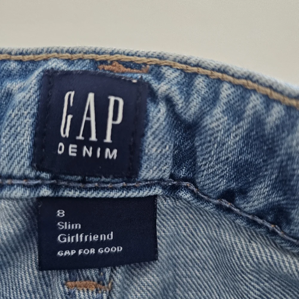 Gap Kids Girlfriend Jeans 8 Slim Patchwork Light Wash Cotton‎ Raw Hem